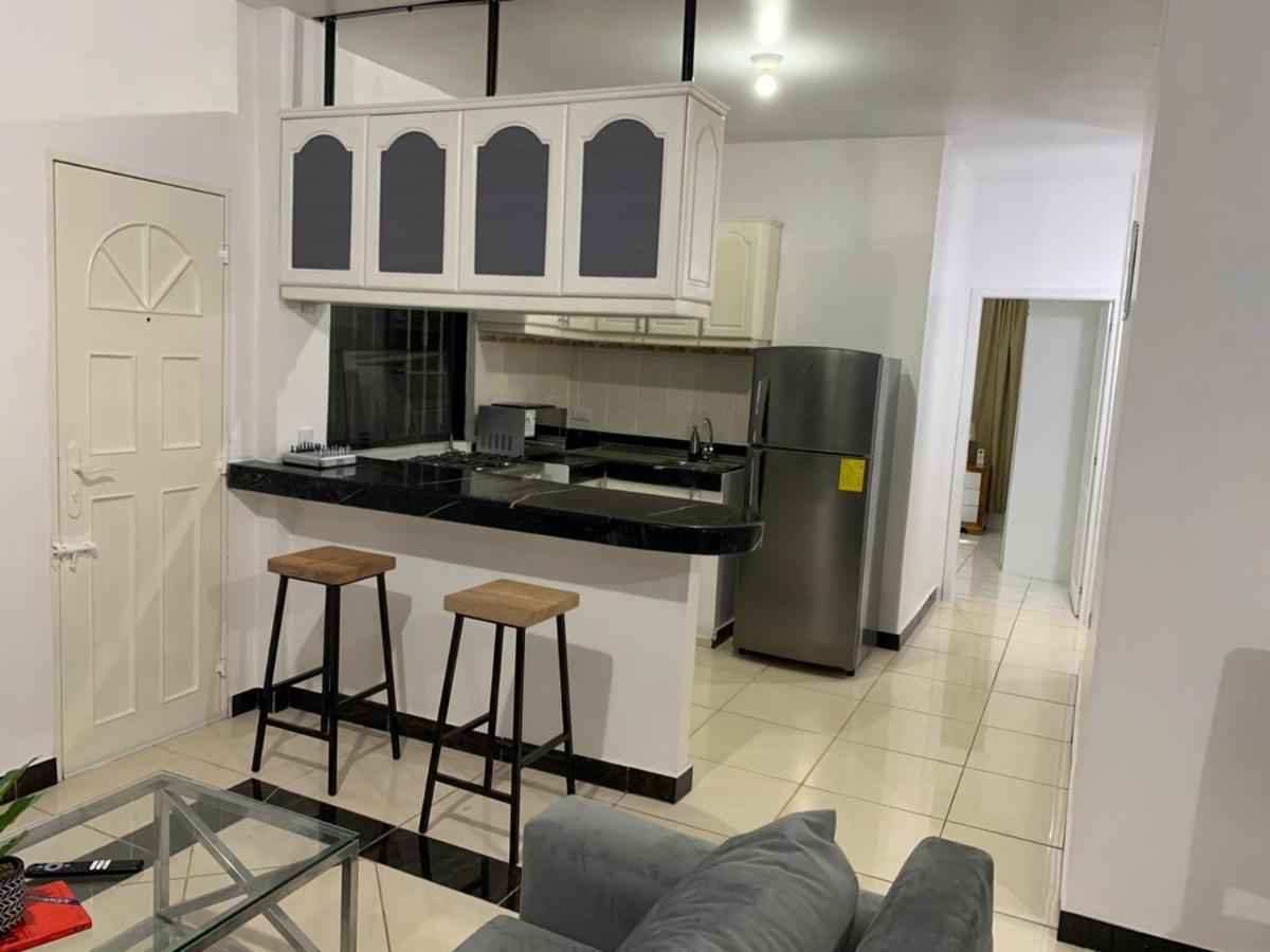 Comfortable 3-Bedroom Apartment, Close To The American Consulate Guayaquil Eksteriør billede
